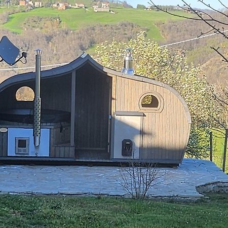 "Borgo Gerbina" Agriturismo & Azienda Agricola Sozzi Eksteriør billede